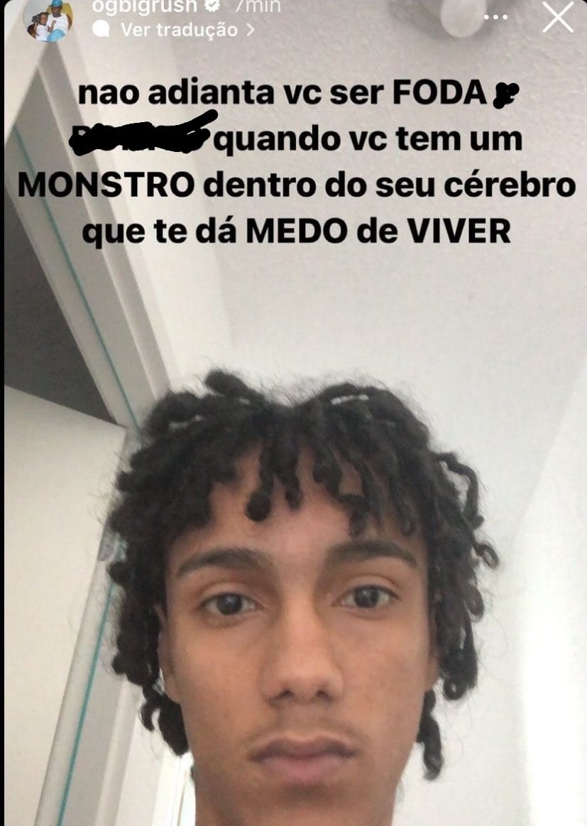 jonassff's tweet image. no meio do role e neurose batendo