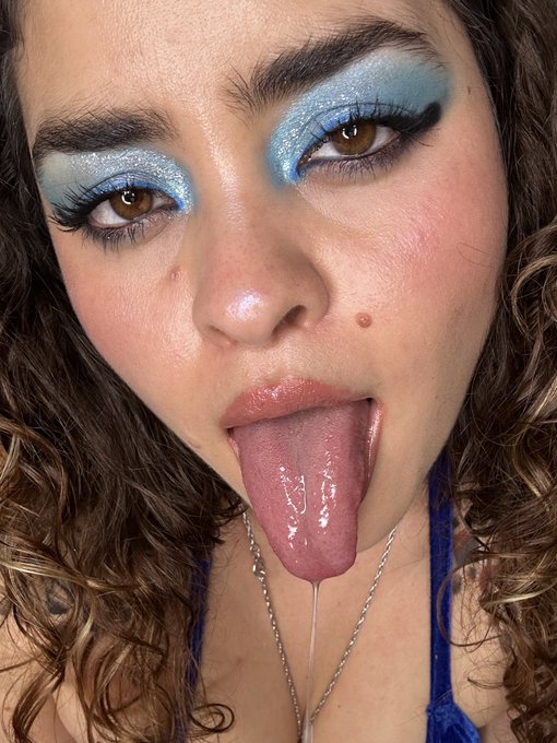 Open your mouth and let me spit inside  😈 https://t.co/GLxyEV6gh7<a href="/tag/hairy"class="tags"><span>#hairy</span></a><a href="/tag/bush"class="tags"><span>#bush</span></a><a href="/tag/hairypussy"class="tags"><span>#hairypussy</span></a><a href="/tag/hairyarmpits"class="tags"><span>#hairyarmpits</span></a><a href="/tag/hairybush"class="tags"><span>#hairybush</span></a>