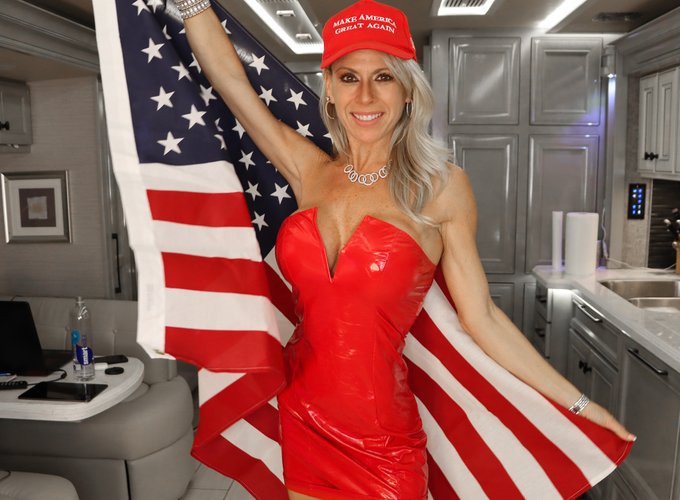 Just a little throw back pic!! I stand with #freedom #trump #vivek but leave the #2A alone. https://t<a href="/tag/freedom"class="tags">#freedom</a><a href="/tag/2a"class="tags"><span>#2a</span></a><a href="/tag/trump"class="tags"><span>#trump</span></a><a href="/tag/vivek"class="tags"><span>#vivek</span></a>