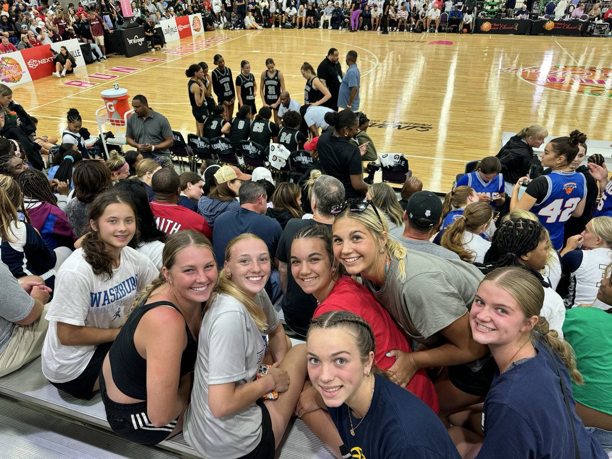 St Joe Hub in the building supporting 17u EYBL in a great game!!