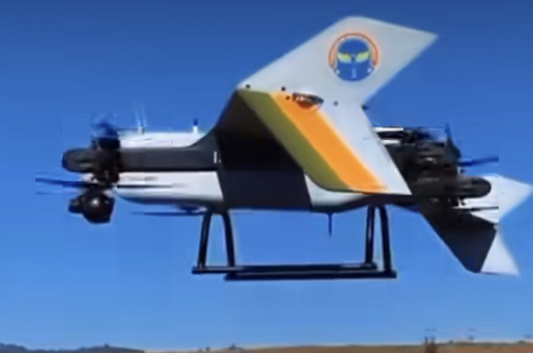 gliciofonseca's tweet photo. Imagens do #UAV Nauru 1000C da #AviaçãodoExército🚁🇧🇷 mostram a aeronave já com a identificação da bolacha do #1BAvEx a Unidade operadora da aeronave e que tem a missão de introduzir o sistema no âmbito do @exercitooficial https://t.co/Ll14OyESQO
