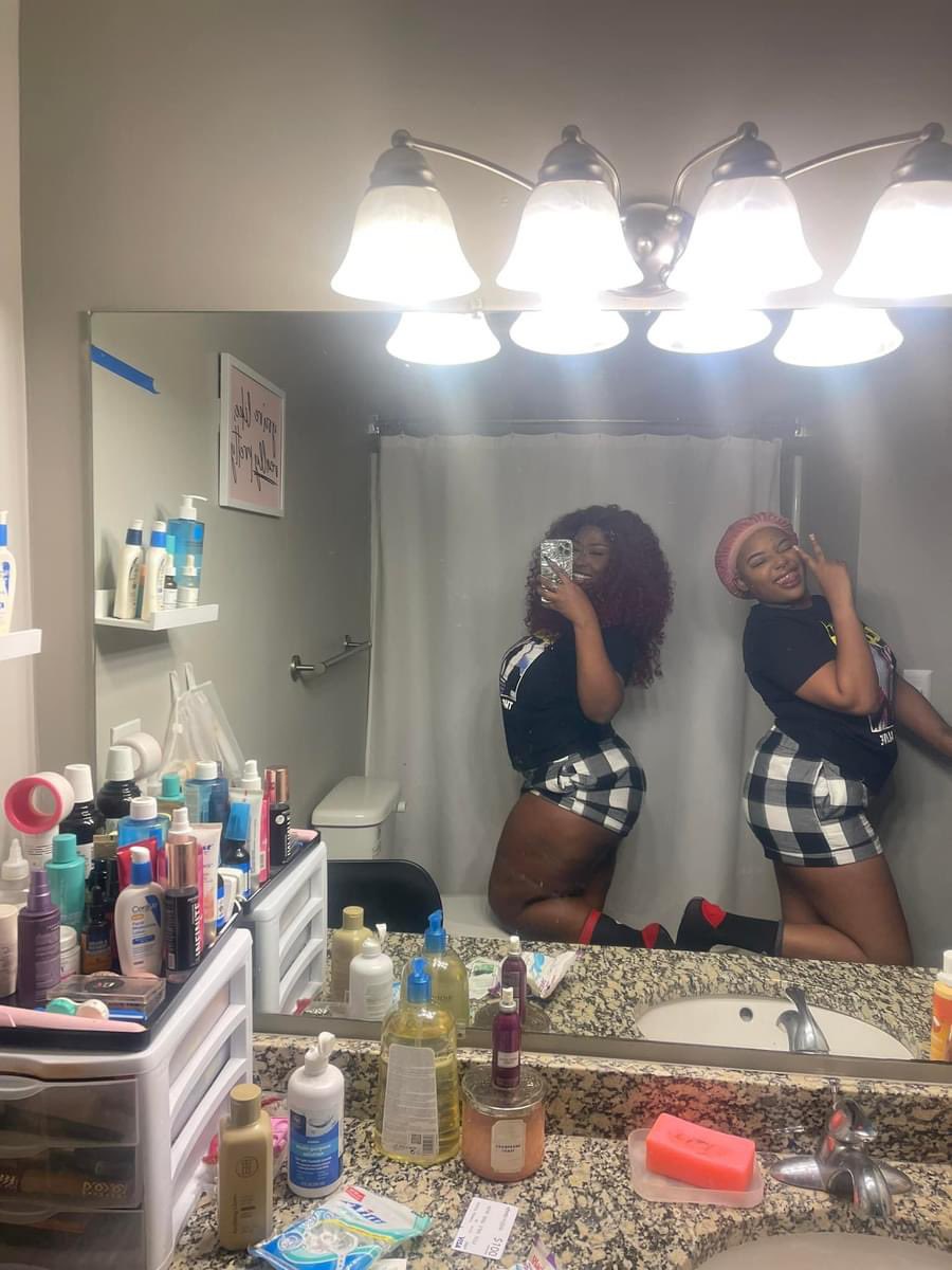 jennithepsycho's tweet photo. happiest of birthdays to my pride and joy! i love you in every life i got๐really my orange cat babe๐ฅฐ #freaky14 https://t.co/UUHXFhhaEl