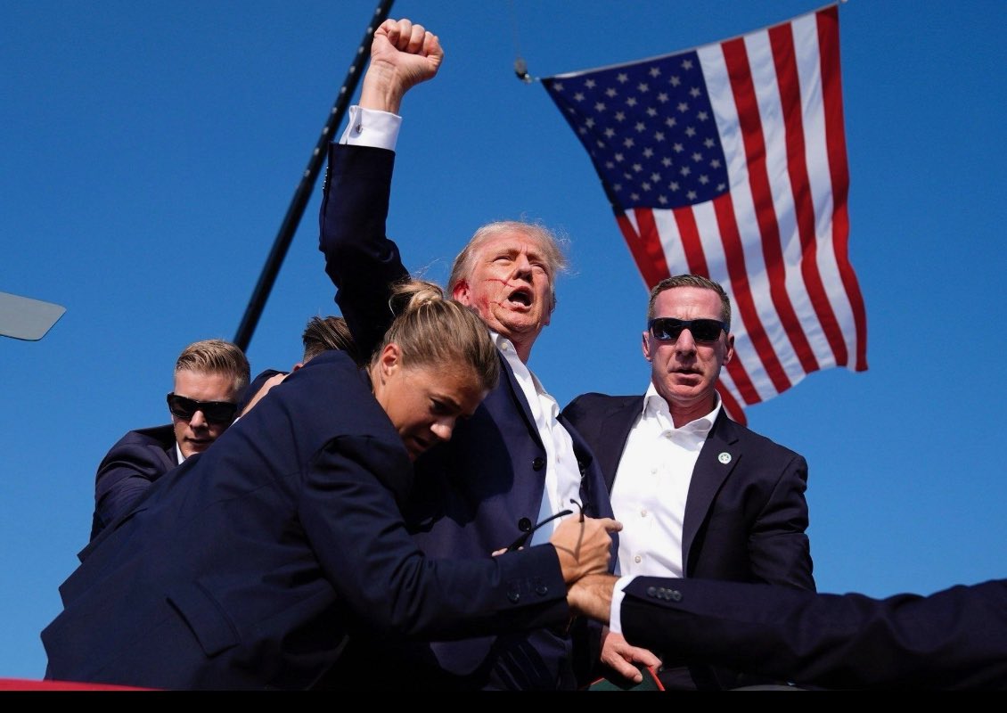 RodMontanaFC's tweet photo. En España le hacen eso a Abascal un morito o zurdo y a casa el día siguiente 
#trump #MAGA #USA https://t.co/XQoVPgZfl9
