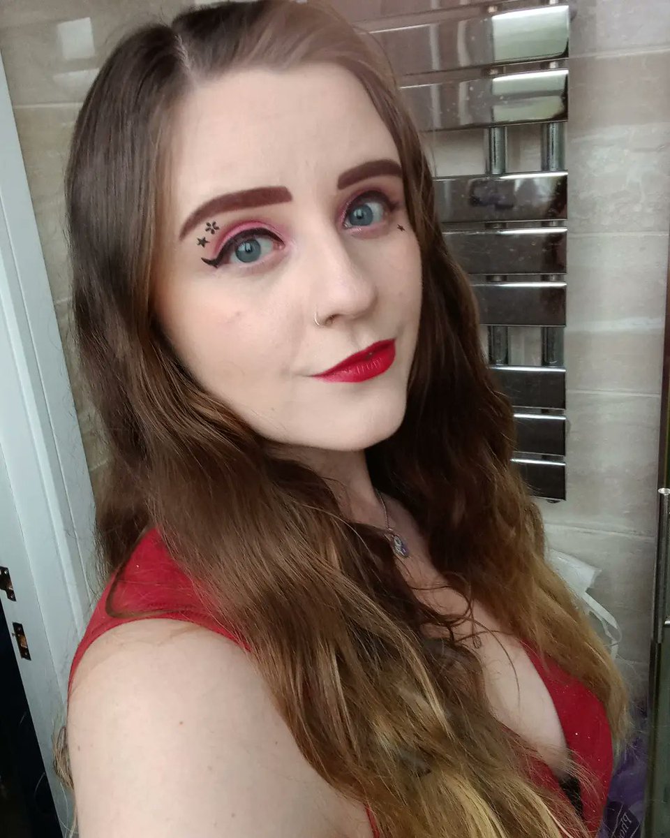 SakuraYueKo's tweet image. We had a date night tonight 🥰🥰
#datenight #mealout #cocktails #couplelife