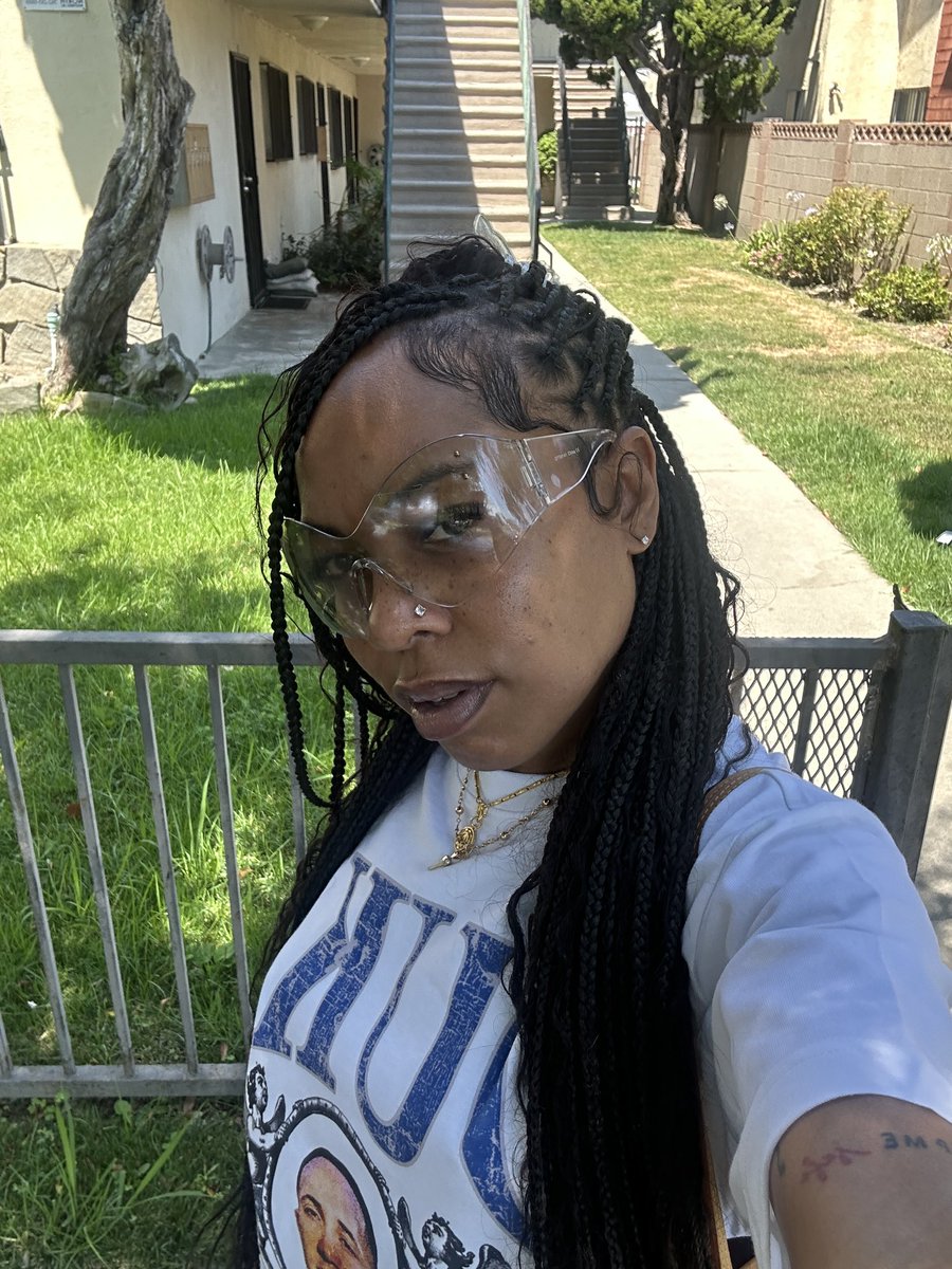 Nicole White tweet media