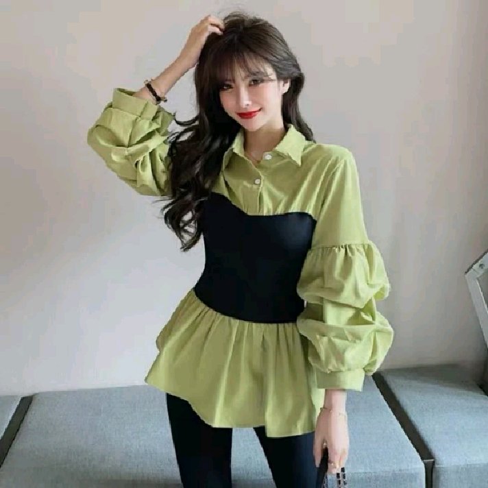 snfasya58's tweet photo. Atasan Molita Import -  Stylish &amp; Elegan!
Atasan dengan desain unik dan modern, cocok untuk berbagai acara ✨
🔍
https://t.co/HJIRvzLasl
 
#shopee #shopeeid #shopeefashion #atasan #molita #import #style #fashion #wanita #ootd #elegan #modis #casual #blouse #top https://t.co/0YJQ83mgnA