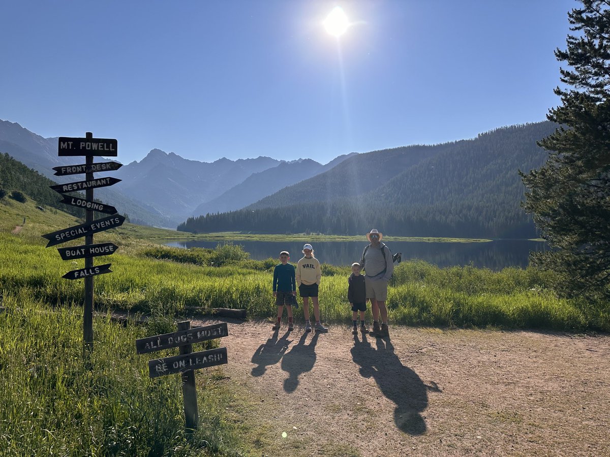 kjay_ok's tweet photo. Hiked 6 miles round trip with the littles. It also happens to be our anniversary. I can’t think of a better way to celebrate! https://t.co/oC1zBGUArj