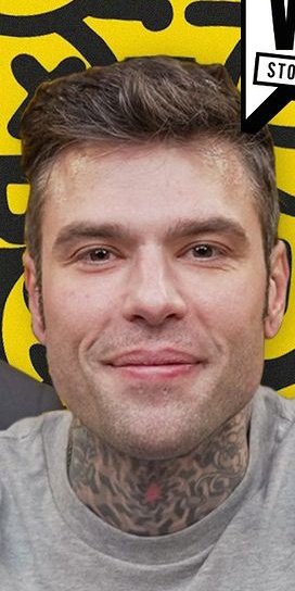 t_vitterman's tweet image. Abbiamo messo in ginocchio l'america però ricordiamoci che sto nano voleva farci il culo
AHAHAHAHHAAHAHAHAHHAHAHA