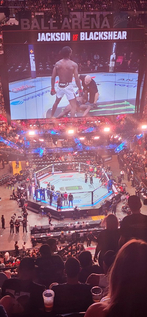 dlopez101's tweet photo. At Ball Arena. #UFC https://t.co/jeuuaLIMBS