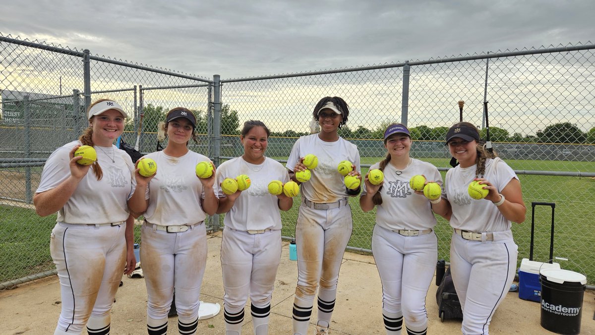 Had some ups and downs this weekend at TCS Southwest Summer Nationals finishing 3-4.  But we. hit. some. bombs. Count 'em: 💣💣💣💣💣💣💣💣💣💣💣💣💣💣💣. #DontSuck