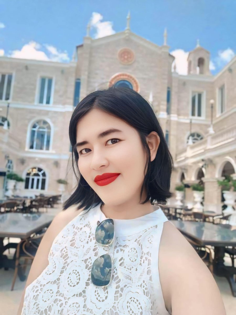 kathi2323's tweet photo. #CastelloDiBellagioPattaya
#3MermaidsCafeRestaurant
#GreatGrandSweetDestination
#RedTempCoffee
#HillMare'
#ElfincafeatPhutalay https://t.co/3hjjupb1hL