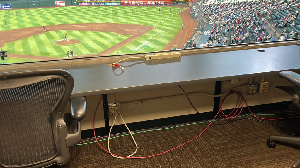 A live look from The Blue Jays Radio booth. It’s empty because <a href="/FAN590/">Sportsnet 590 The FAN</a> still won’t travel their radio announcers