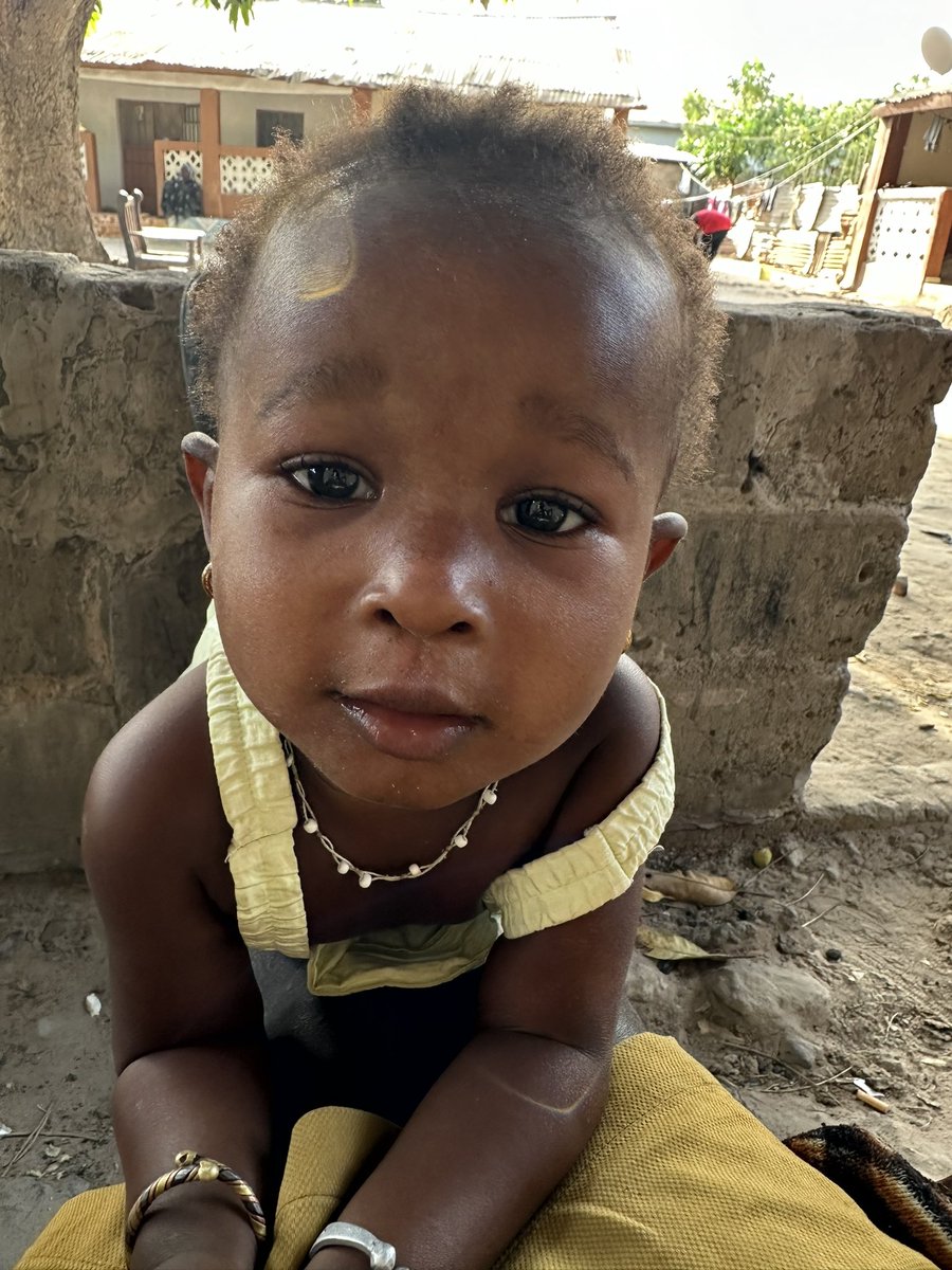 Hi everyone, Her name is Aisha very intelligent kid.  she’s an orphan age of 3years old lost both her mom and dad due to the dangerous Car  accident. Looking for some  help with with food clothes &amp; when she’s sick medicines 😭🙏🏿