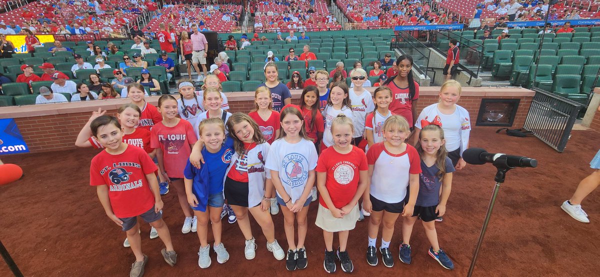 rannermusic's tweet photo. Boone Trail Singers did a fantastic job singing "God Bless America" at the Cardinals game tonight.  A couple of them did get kicked out by Fred Bird.  LoL https://t.co/5ZrDugiinB