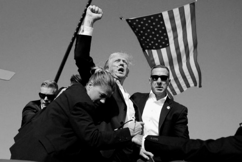 Lee Jones tweet media