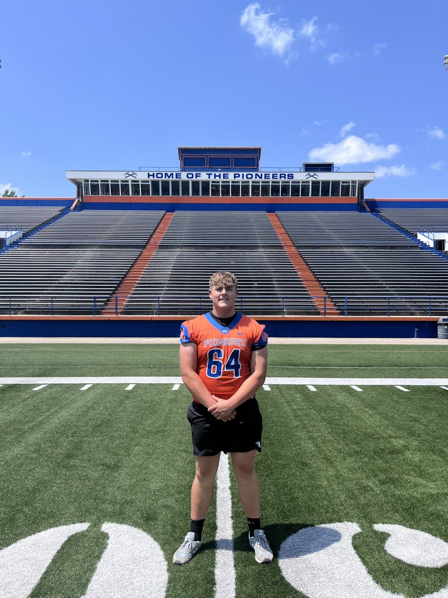 Logan Nelson (@logannelson0) on Twitter photo I would like to thank <a href="/UWPlattFootball/">UW-Platteville Football</a>, coach <a href="/Allenbt29/">Brent Allen</a>, and coach <a href="/Ryan_Munz/">Ryan Munz</a> along with the rest of the staff for inviting me up for a junior day and showing me around campus. I look forward to learning more about the program and continuing to grow our relationship. I would like to thank <a href="/UWPlattFootball/">UW-Platteville Football</a>, coach <a href="/Allenbt29/">Brent Allen</a>, and coach <a href="/Ryan_Munz/">Ryan Munz</a> along with the rest of the staff for inviting me up for a junior day and showing me around campus. I look forward to learning more about the program and continuing to grow our relationship.