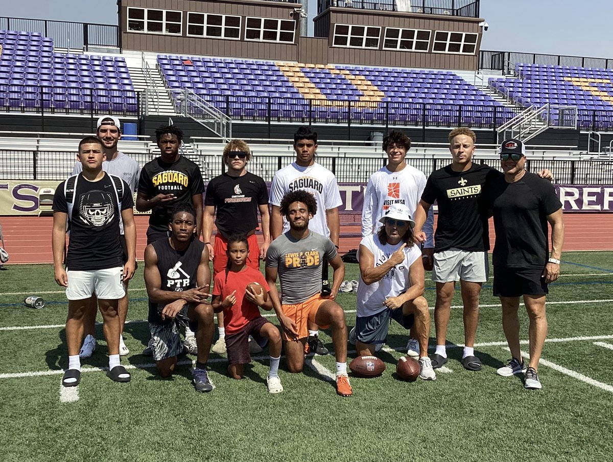 Elev8QBacademy's tweet image. @SpencerRattler @Jackplummer13 @elev8academy Great week of work with these guys as they get ready to report to camp next week.  @_elimanzanares @NoahTrigueros @zealandanielson @devon11guest @quarterbackmag