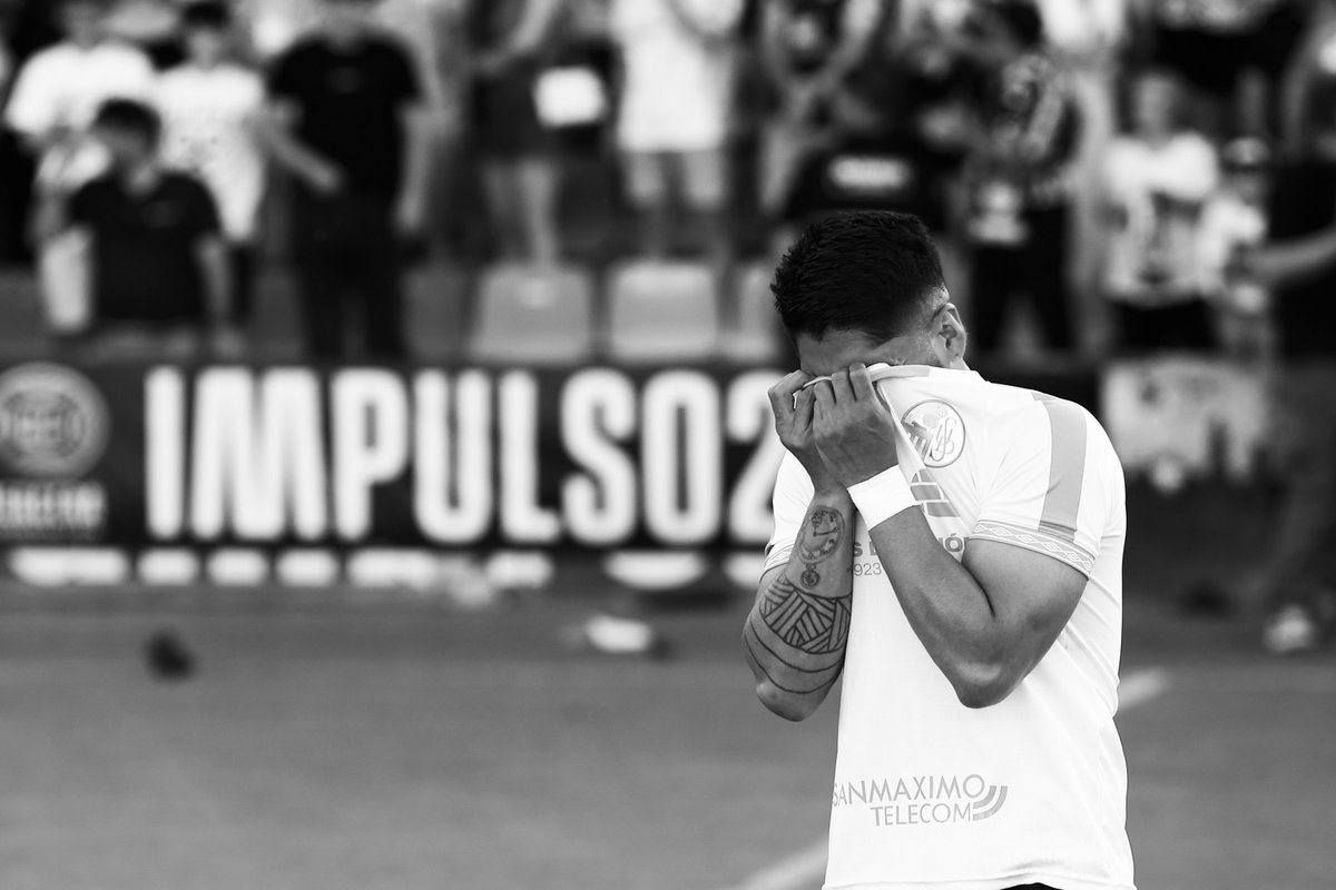 Álex López tweet media