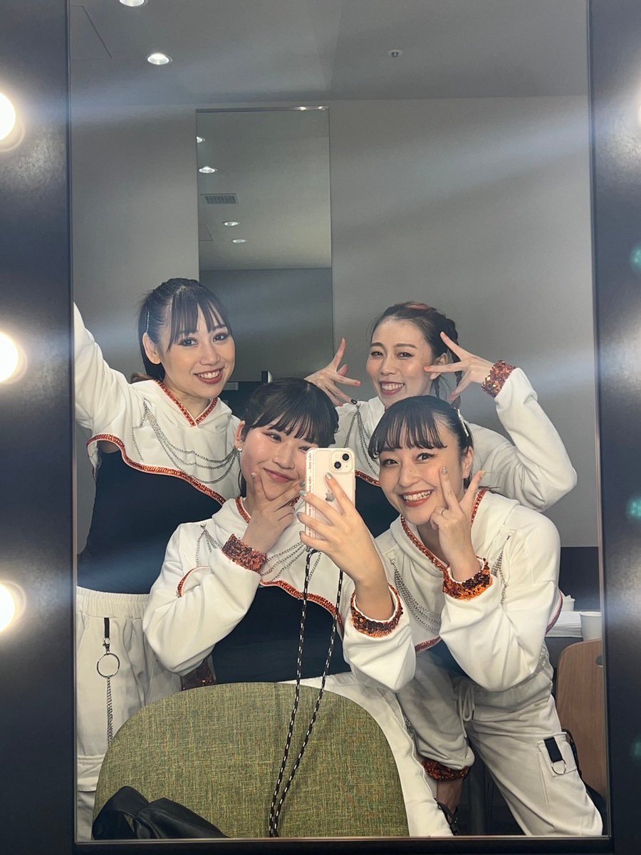 ca7boom's tweet photo. #fripSide KT Zepp Yokohama公演［Special Day］
ダンサーで出演させて頂きました💃
貴重な一日をご一緒させて頂け本当に感謝でいっぱいです‼️
NANAさん���元、沢山の挑戦や課題にも向き合え、さらにご本人お二人の最ッ高な笑顔も見れて幸せでした❤️
本当に温かい時間をありがとうございました😭❤️‼️ https://t.co/XuGalvOmDK