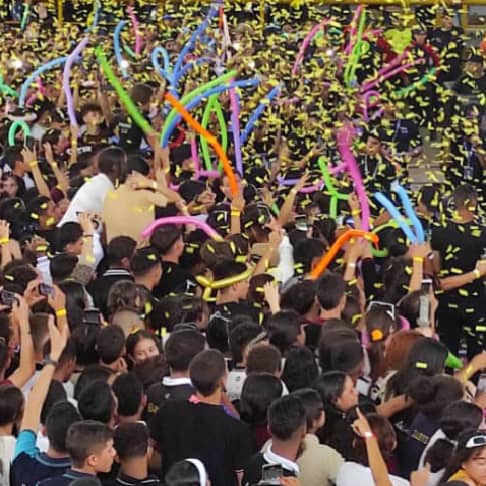 notieducatetru's tweet photo. #13Jul|| ¡Jóvenes trujillanos disfrutaron del Mostacho Fest Bachiller 2024! ⏩ https://t.co/dvuYuy74zI

#PoesíaEnMovimiento 
#TrujilloVanguardiaEducativa
#MPPE #MPPEducacion

@NicolasMaduro @_LaAvanzadora @MPPEDUCACION @Gerardo4fPsuv @GobTrujillo https://t.co/TS6TyIU5hL