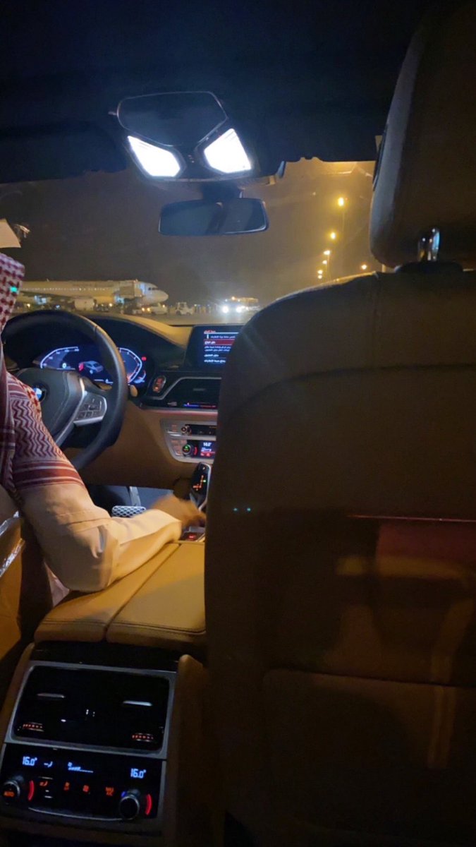 HMOD6166's tweet photo. غريب تارك بلاده. https://t.co/ck3UUzpEZP