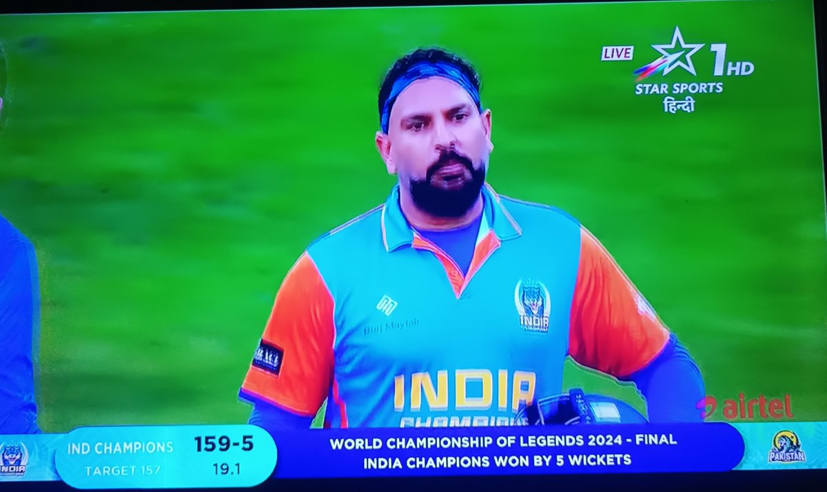 vishnuvaishnav0's tweet photo. No True fan of #India will pass without liking this 👇
India champions beat Pakistan champions in world championship of legends ❤️
We love you captain Yuvraj Singh 🔥
Irfan Pathan and Yusuf Pathan bromance ❤️
Ambati Rayudu 🤘
#INDvsPAK #IndvsPakWCL2024
#WCLonFanCode https://t.co/epRSjpry6L