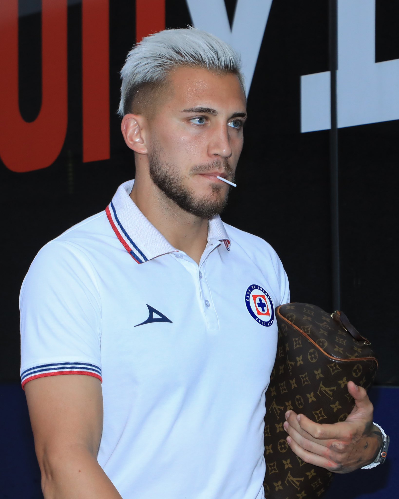 CRUZ AZUL on X LLEGO LA MAQUINA https t tUNbSTwRC0 X