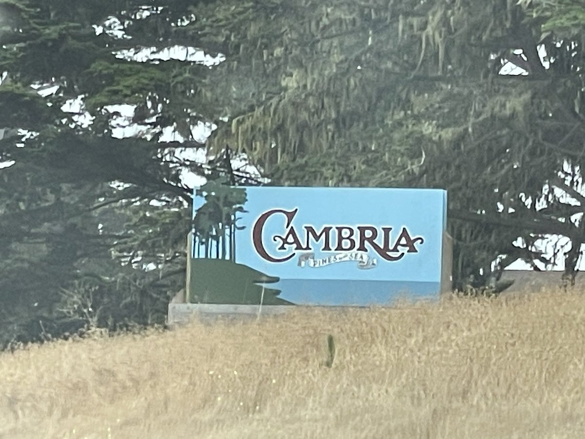 Today I visited a font! 

I know my Bus Ed friends will appreciate my excitement at this! It was a really lovely little town 🙂 #fontsmatter #pacificcoasthighway #mssandersonontour