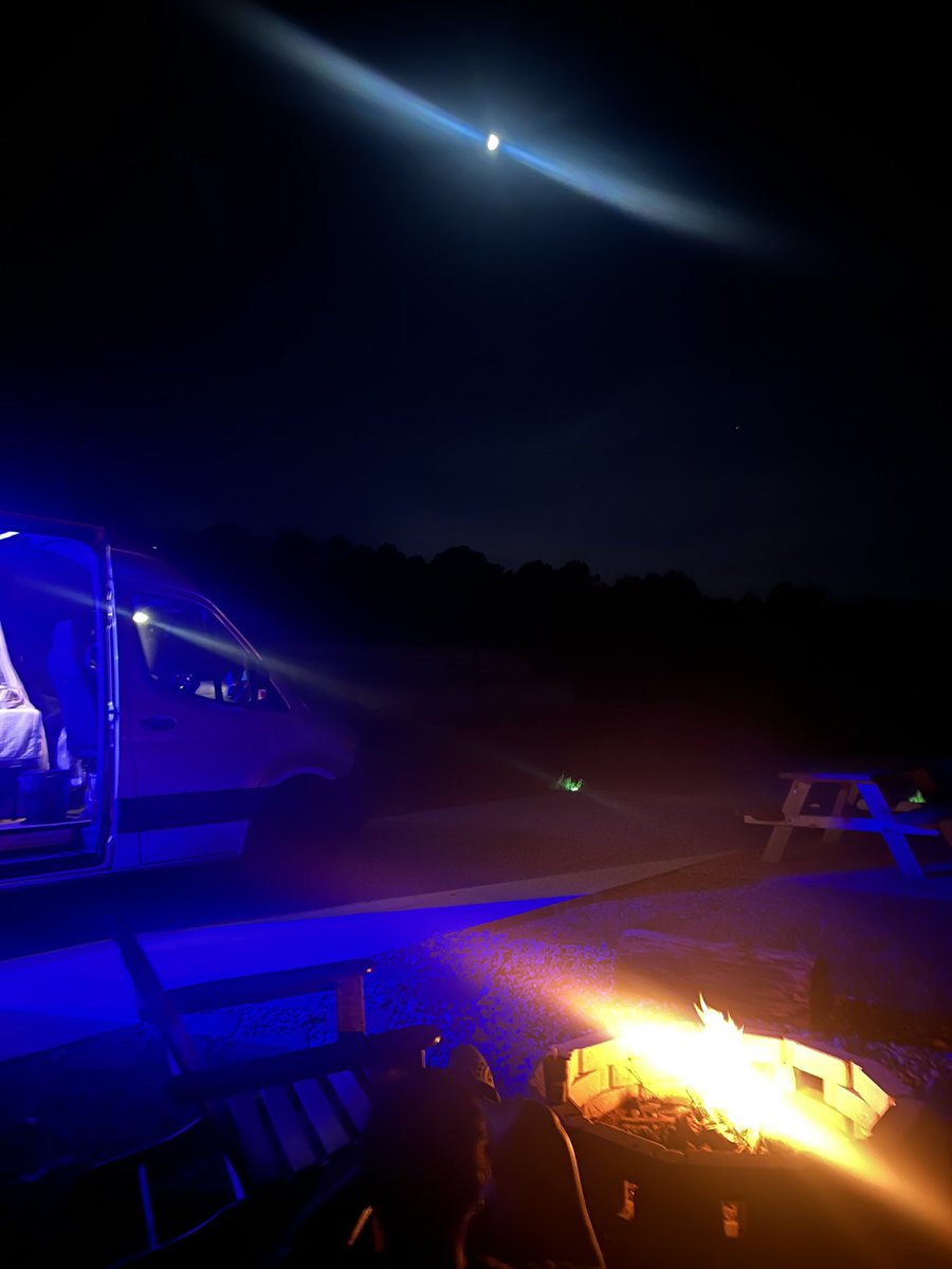 smokeydee44's tweet image. #SprinterLife