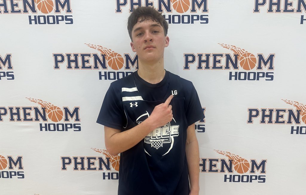 PhenomExposure's tweet photo. MVP- #PhenomSummerNationals 
Caden Tooper &amp; Eli Eckhurdt https://t.co/W8kQUwYxhj