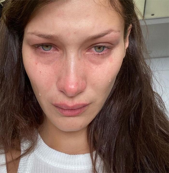 me voy a dormir porque siento que se me van a caer los ojos de tanto llorar