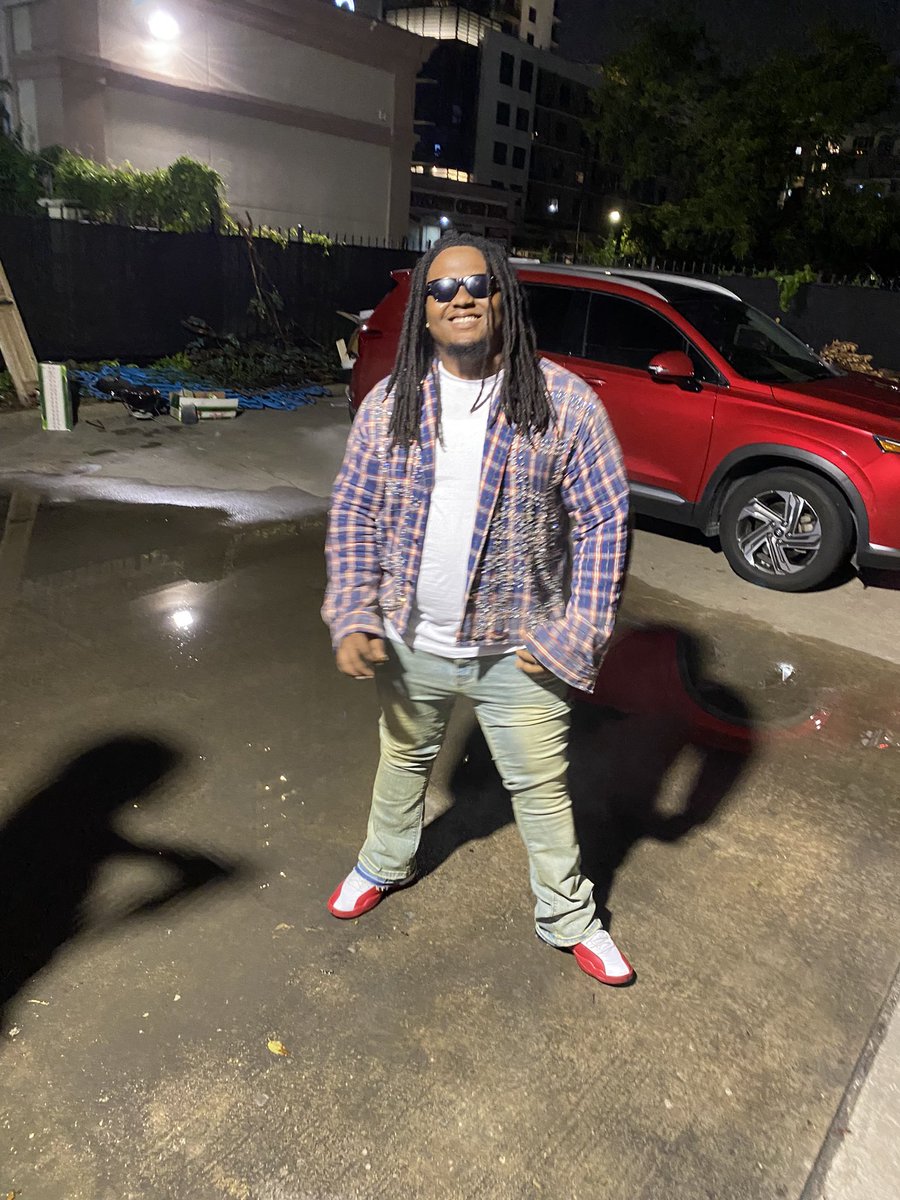 johnnietoptier's tweet photo. Thank god for everything that’s given baby I ain’t been sober in a min💯 https://t.co/Z82Kq88IAG