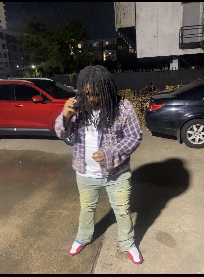 johnnietoptier's tweet photo. Thank god for everything that’s given baby I ain’t been sober in a min💯 https://t.co/Z82Kq88IAG