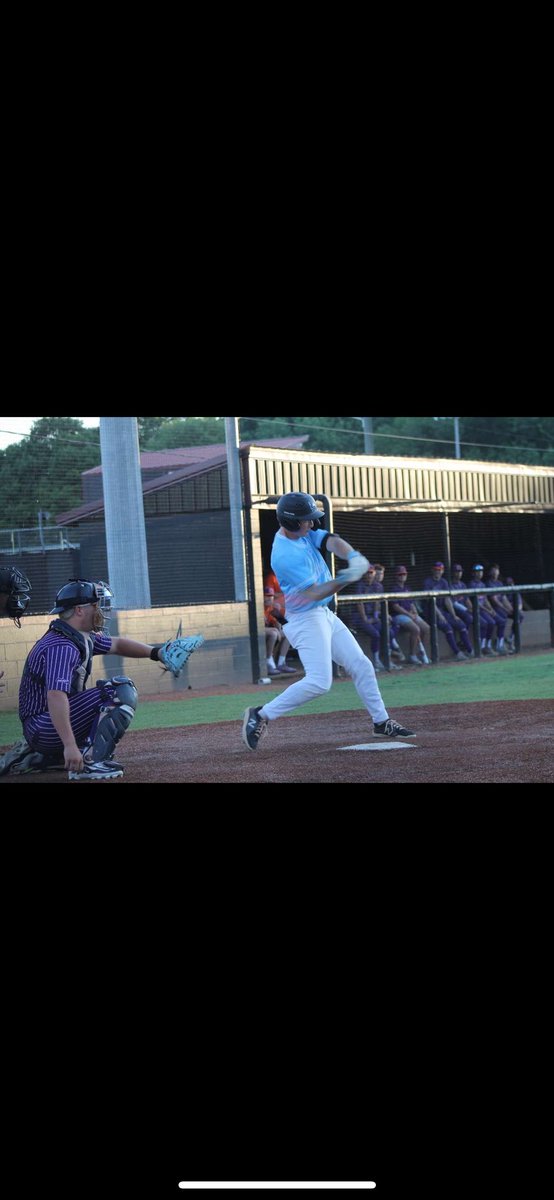 copemaddox05's tweet photo. My stats for the weekend tournament in Nashville Tn.   .571 avg / 2 runs / 3 rbis / 1 walk. Had 1 homerun, 2 doubles, and 1 single. @16uLARattlers @MarshalsBsbl @2DsportsTN https://t.co/JtZGbTskBi