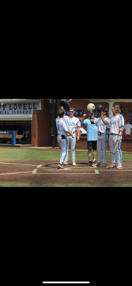 copemaddox05's tweet photo. My stats for the weekend tournament in Nashville Tn.   .571 avg / 2 runs / 3 rbis / 1 walk. Had 1 homerun, 2 doubles, and 1 single. @16uLARattlers @MarshalsBsbl @2DsportsTN https://t.co/JtZGbTskBi
