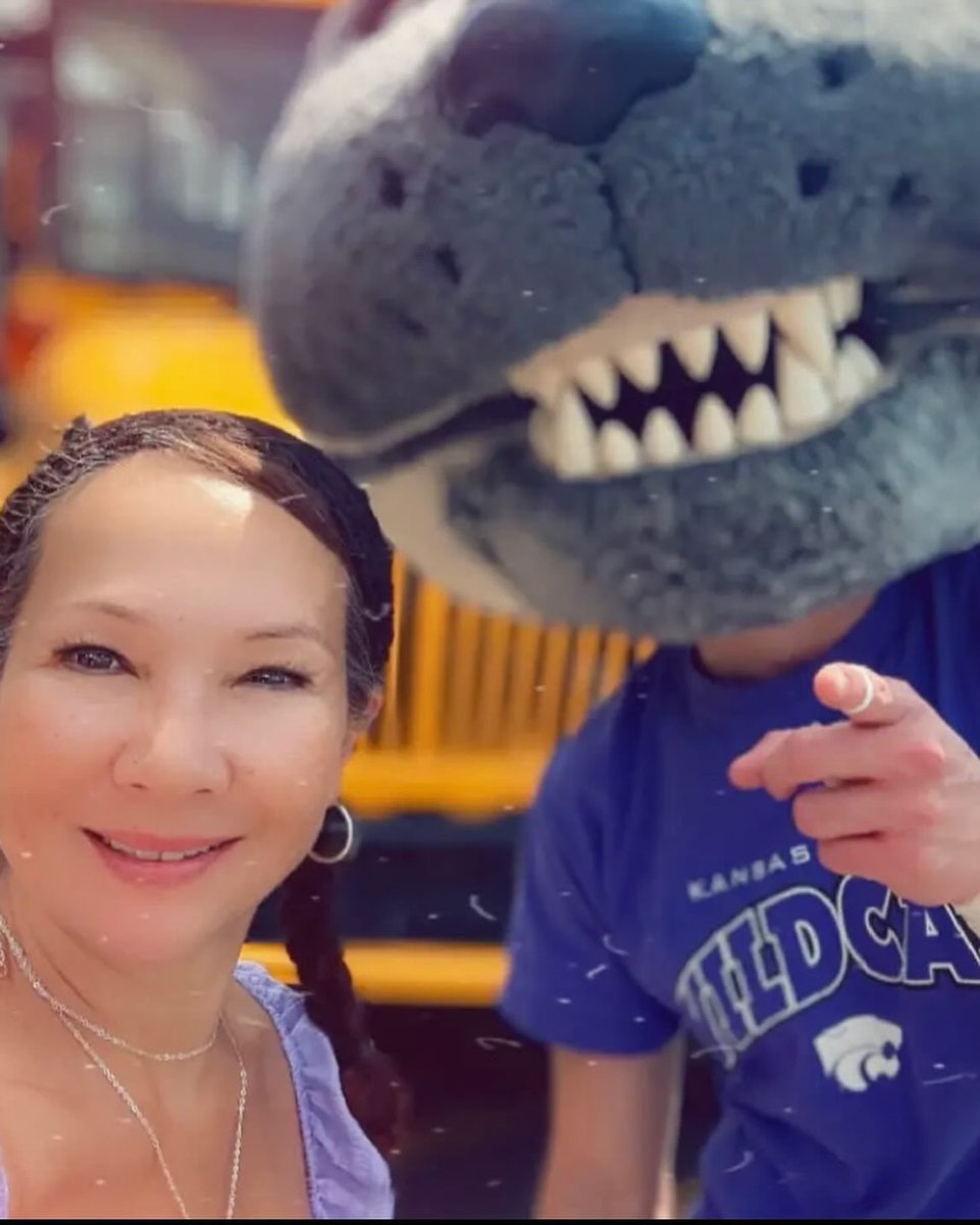 KatieLoretta33's tweet photo. Let's go Cats! So excited for this season's team! #kstatembb #wildcatcountry #elitesquad #elevate #crazyfaith #ilovekstate #tangtime Dug McDaniel @AyooFlyy Max Jones #stuffthebus2024 https://t.co/ZTXOyzwykV