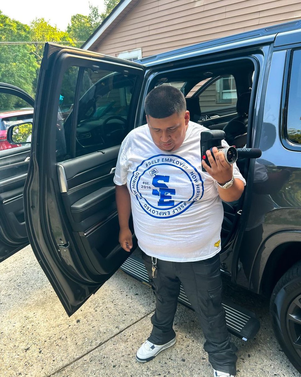 1ShotByAR's tweet photo. Welcome 2 Da YARD 🤝🏽🦅🎥🇲🇽 https://t.co/A8SHukAI3v