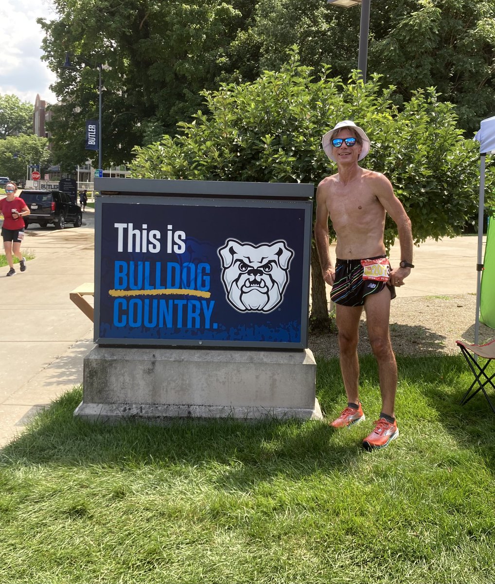 RobRueff's tweet photo. So much fun with my @FleetFeetSports family at the 8 hour endurance race at @butleru @HinkleFH today it was PERFECT #runnersaremadeinthesummer weather #runchat #runhardhavefun #runningchangeseverything https://t.co/GRKSG8s0zB