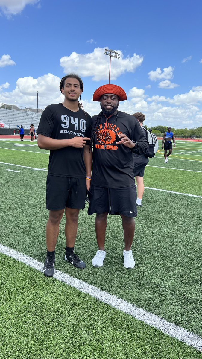 Ethan Sample tweet media