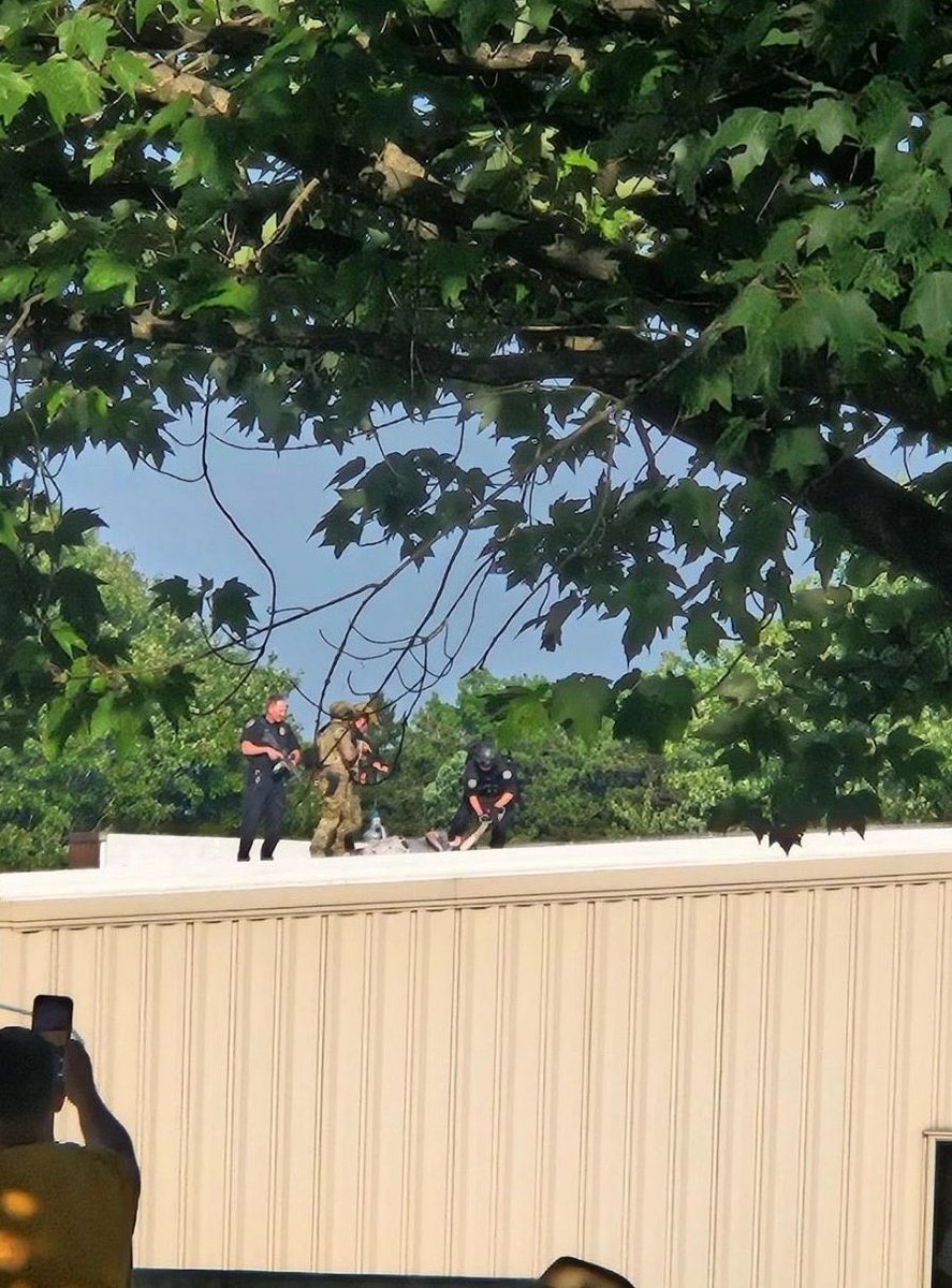 AwabGadour's tweet image. 