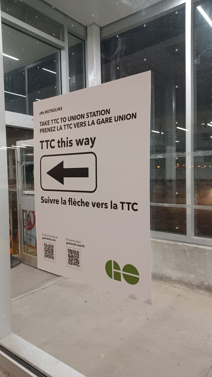 Translation: This way to your slower commute. Enjoy your newfound lost time! <a href="/GOtransit/">GO Transit</a> <a href="/Metrolinx/">Metrolinx</a>