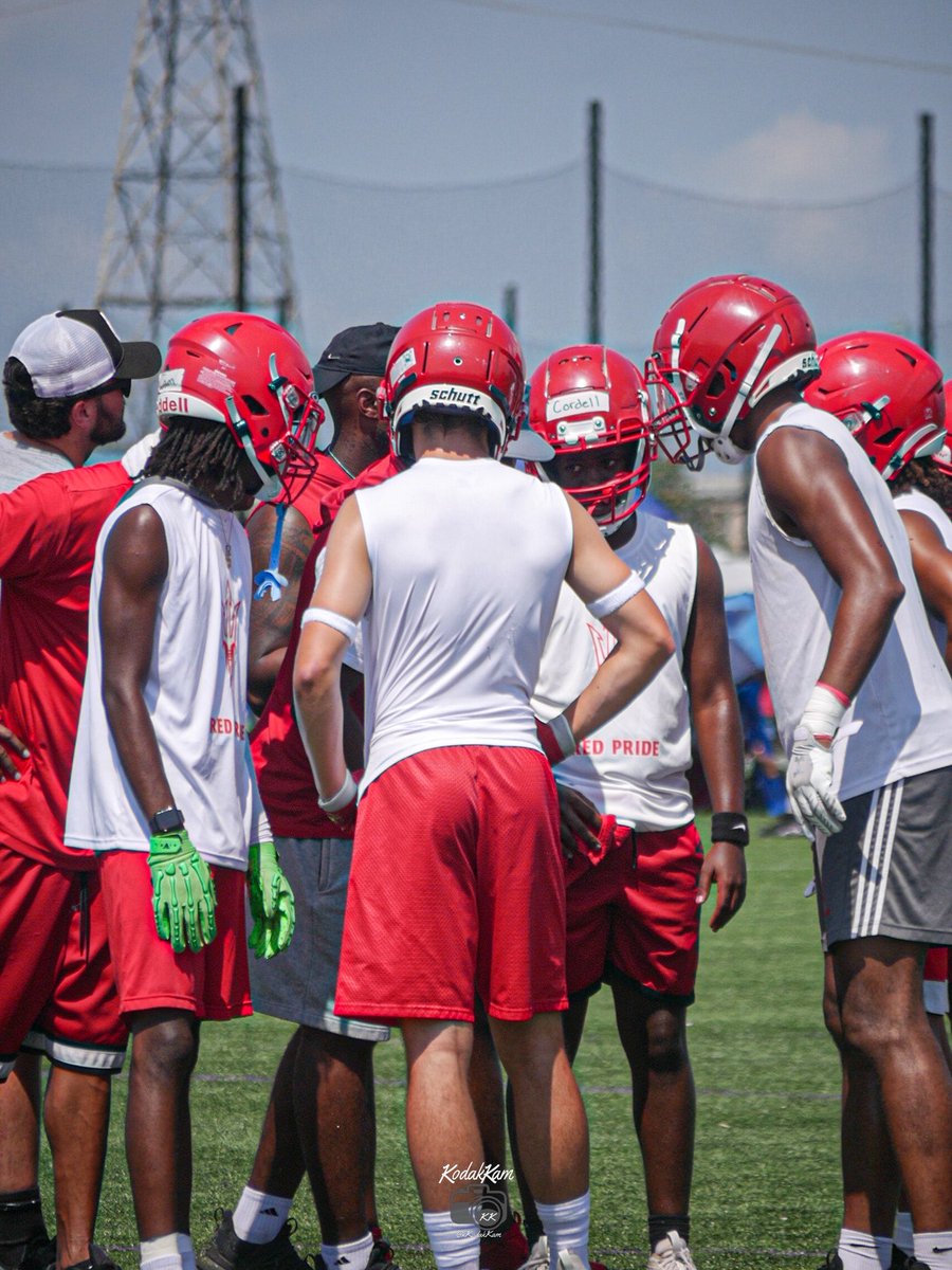 NextLevelPhD's tweet photo. We over me #whynotJeff π΄π±π had a great time today at the minority coaches 7 on 7. @JeffRedDevilFB https://t.co/nq3zoshbhT