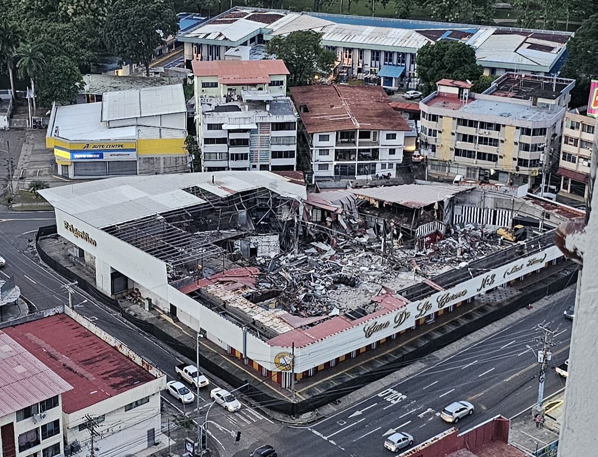 El final de una era... <a href="/SFNewsPanama/">San Francisco News</a> <a href="/LotuyoesSanFran/">Facundo Clua</a> <a href="/SanFran_SOS/">San Francisco 🆘</a> <a href="/SanFranciscoPma/">SanFranciscoPanamá</a>