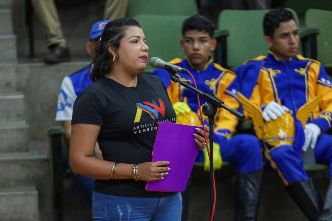 Hoy #13Jul sostuve un intercambio con cultoras y cultores de #Barquisimeto, estado #Lara. 

Trabajo en equipo, victoria segura.

#Venezuela
#13Jul