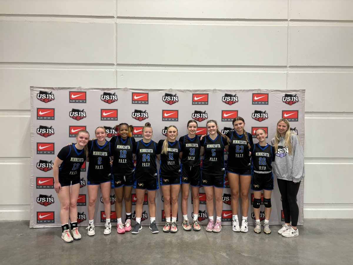 Team Buerman with some down time in St. Louis.  Next game  9:15 Sunday. <a href="/USJN/">USJN</a> <a href="/MNPREPhoops2013/">Dante' T. Rabb (USJN BlueStar Select)</a>