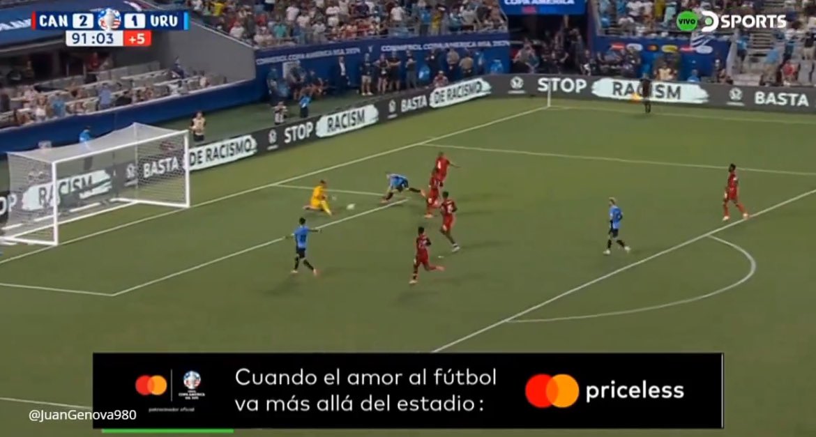 iruleguysanti's tweet photo. - 91:03’… Luis Suárez falla una situación clara de gol.
- 91:43’… 40 segundos después, GOL de Luis Suárez para empatar el partido.

Este tipo es realmente la definición de nunca dejar de intentarlo. Este fue uno de sus tantos ejemplos durante su carrera.

Gracias Lucho. Ídolo. https://t.co/LTyKpTSQFf