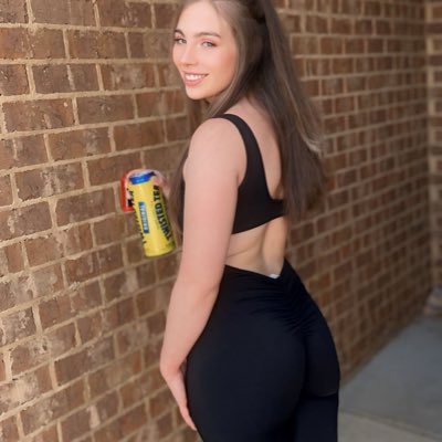 Babybecc420's tweet photo. #NewProfilePic https://t.co/wgJ6RV8Hi3