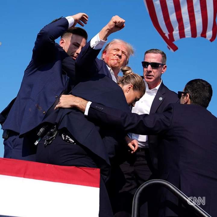 AndrewGGaye1's tweet photo. Thank God for saving the lives of Former US 🇺🇸 President, @DonaldTrump and many others in audience at the Rally ground; May God Bless America🇺🇲. We pray for Peace 🕊️ and calmness. https://t.co/YSLnGblKt6