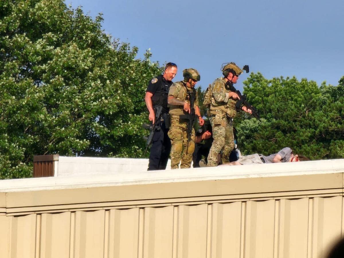 The moment when being offended would've been a better choice..✌️🗑️

#Trump #Trump2024
#TrumpAssassinationAttempt
#TRUMP2024ToSaveAmerica #TrumpRally
#TRUMPshot #prayersfortrump #USA #prayforTrump #DonaldJTrump
#DonaldTrump #news #NewsUpdate #newschannel #newsfeed #TrendingNews