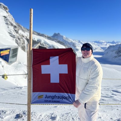 iammarkbryan's tweet photo. #NewProfilePic https://t.co/G1eOK8GNPR